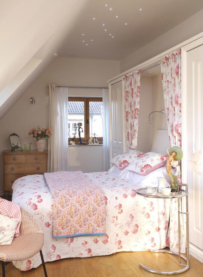 Fosse Farmhouse Holiday Cottages 奇彭纳姆 外观 照片