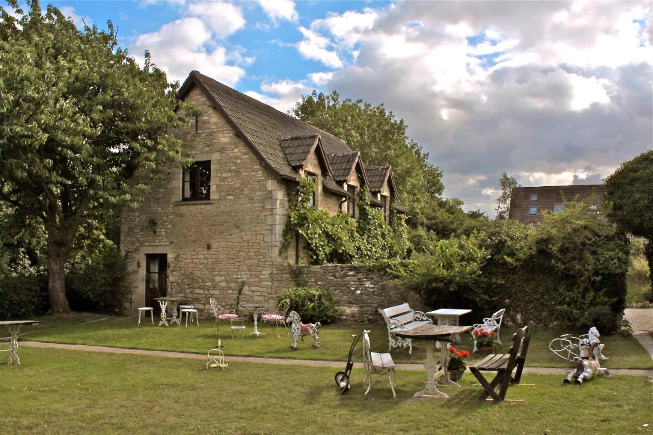 Fosse Farmhouse Holiday Cottages 奇彭纳姆 外观 照片