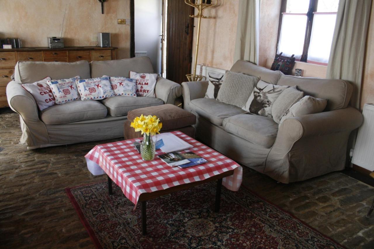 Fosse Farmhouse Holiday Cottages 奇彭纳姆 外观 照片
